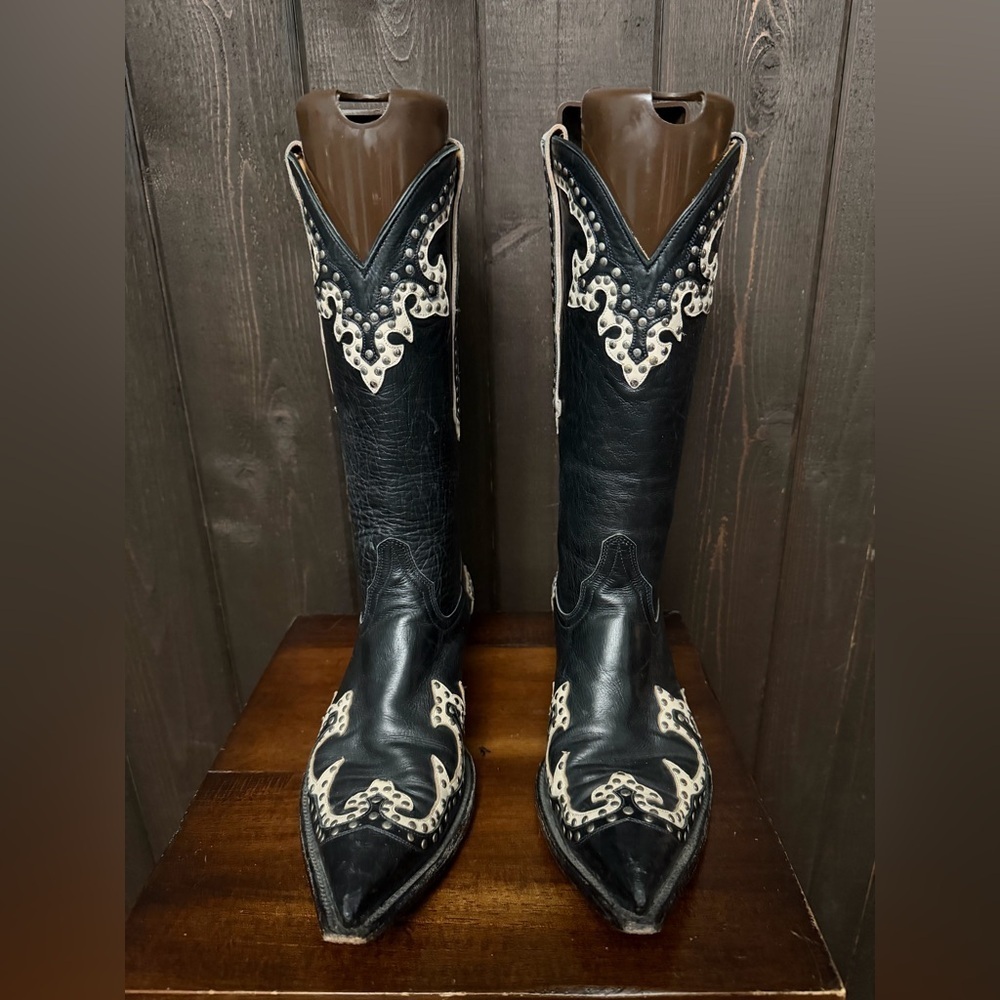 Vintage Old Gringo Leather Boots Black & White Studded Sz 8B Women’s Pointed Toe